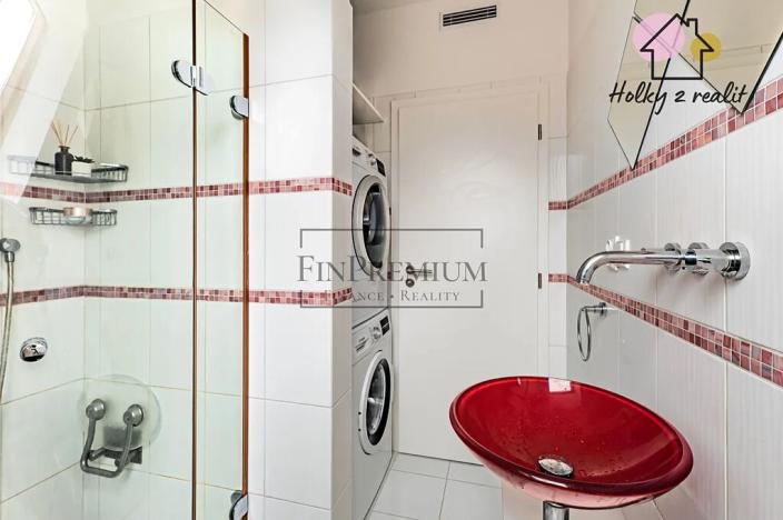 Prodej bytu 3+kk, Jesenice, Lomená, 108 m2