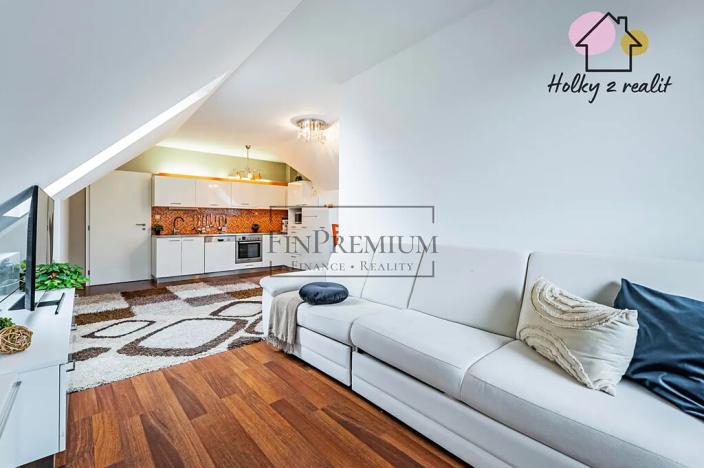 Prodej bytu 3+kk, Jesenice, Lomená, 108 m2