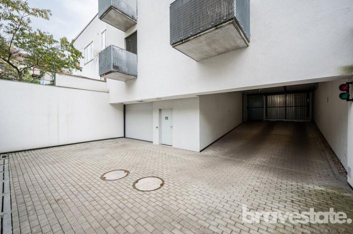 Prodej bytu 3+kk, Praha - Záběhlice, V korytech, 64 m2