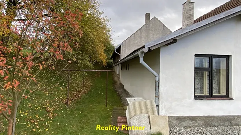 Prodej rodinného domu, Uzeničky, 100 m2
