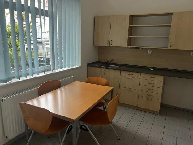 Pronájem kanceláře, Roztoky, Lidická, 140 m2