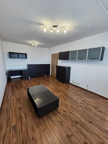 Pronájem bytu 3+1, Třebíč, Novodvorská, 70 m2