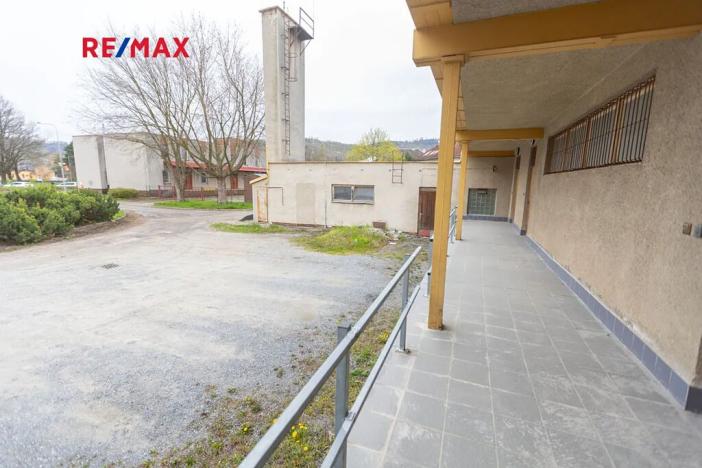 Prodej obchodního prostoru, Město Albrechtice, Míru, 1427 m2