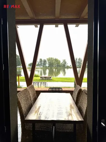 Prodej restaurace, Pasohlávky, 272 m2