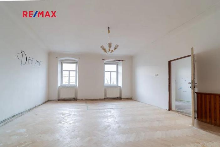 Prodej rodinného domu, Staré Město, nám. Osvobození, 444 m2