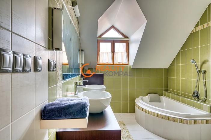 Prodej rodinného domu, Hodonín, Mírové nám., 150 m2