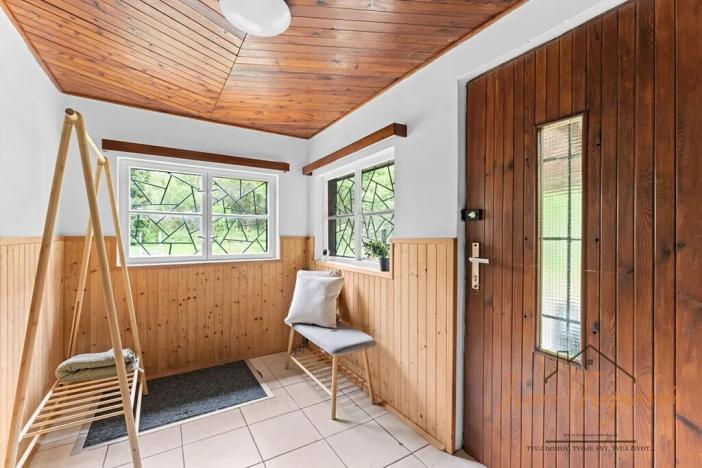 Prodej chaty, Lešany, 45 m2