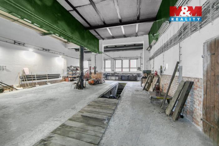 Prodej obchodního prostoru, Nýřany, 1029 m2