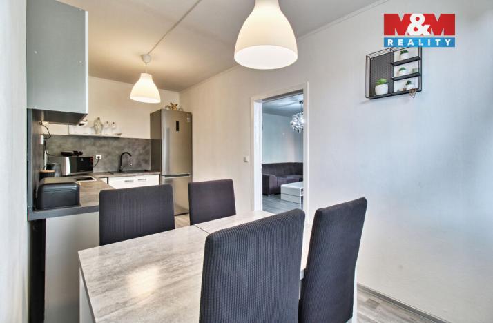 Prodej bytu 3+1, Teplice - Prosetice, Pod hvězdárnou, 74 m2