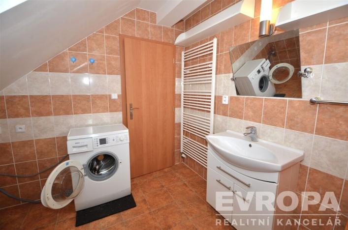 Pronájem bytu 2+kk, Praha - Hodkovičky, Klánova, 60 m2