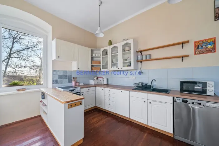 Prodej rodinného domu, Babice, 227 m2