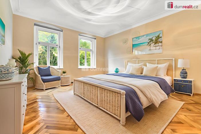 Prodej bytu 2+kk, Karlovy Vary, Svahová, 94 m2