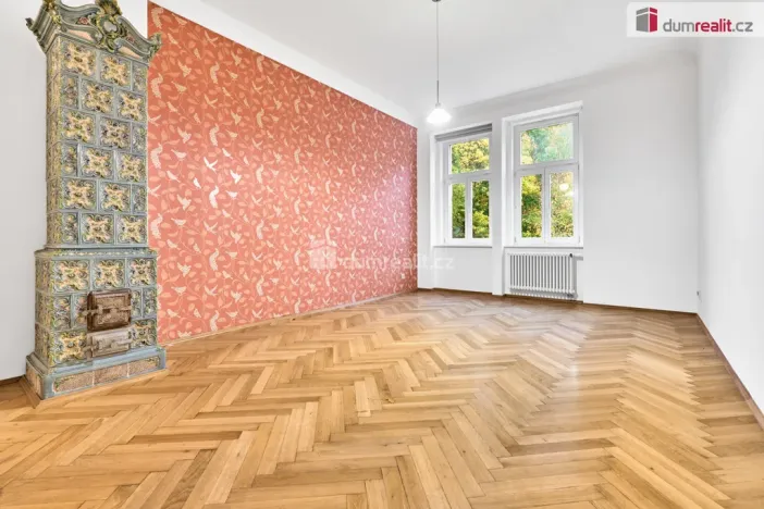 Prodej bytu 2+kk, Karlovy Vary, Svahová, 94 m2