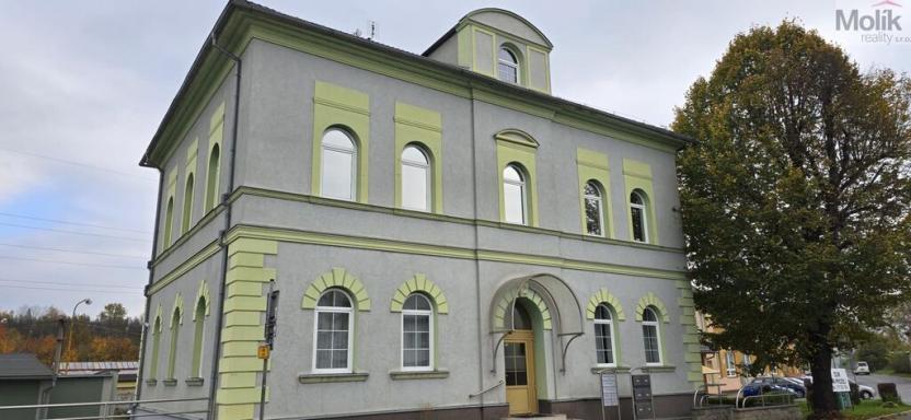 Pronájem obchodního prostoru, Bílina - Chudeřice, Náměstí, 440 m2