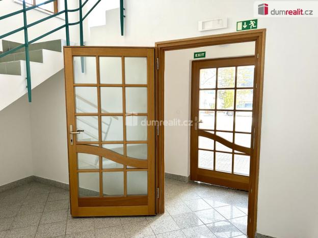 Prodej bytu 2+kk, Horní Blatná, náměstí Sv. Vavřince, 56 m2