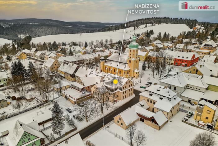 Prodej bytu 2+kk, Horní Blatná, náměstí Sv. Vavřince, 56 m2