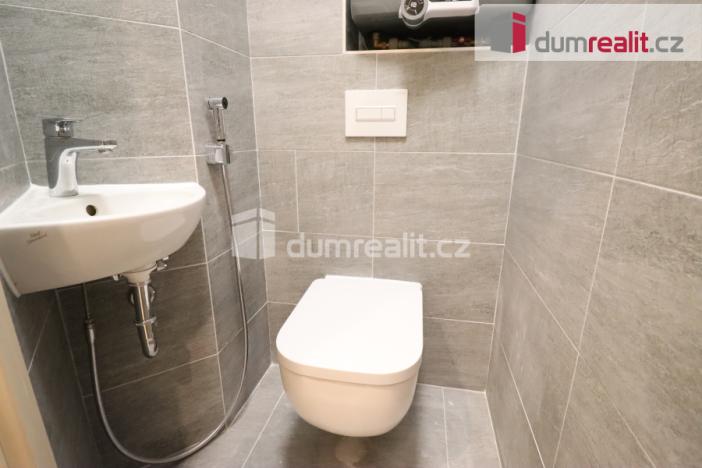 Prodej bytu 3+kk, Karlovy Vary, nábřeží Jana Palacha, 90 m2