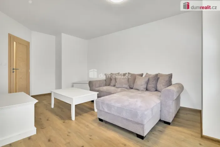 Prodej bytu 3+kk, Karlovy Vary, nábřeží Jana Palacha, 90 m2