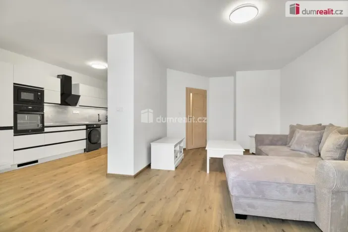 Prodej bytu 3+kk, Karlovy Vary, nábřeží Jana Palacha, 90 m2