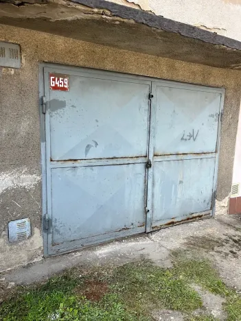 Pronájem garáže, Lovosice, U Nadjezdu, 18 m2
