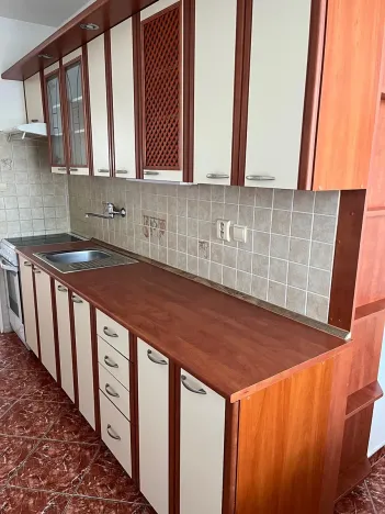 Pronájem bytu 2+1, Čížkovice, Na sídlišti, 70 m2