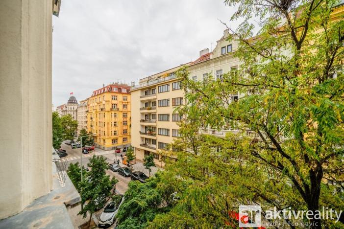 Pronájem bytu 4+1, Praha - Vinohrady, Polská, 134 m2