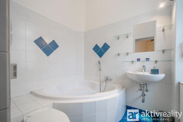 Pronájem bytu 4+1, Praha - Vinohrady, Polská, 134 m2