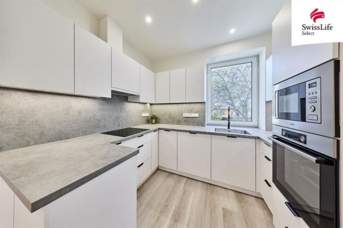 Prodej bytu 4+1, Trutnov, Lesní, 93 m2