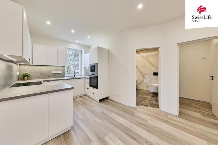 Prodej bytu 4+1, Trutnov, Lesní, 93 m2