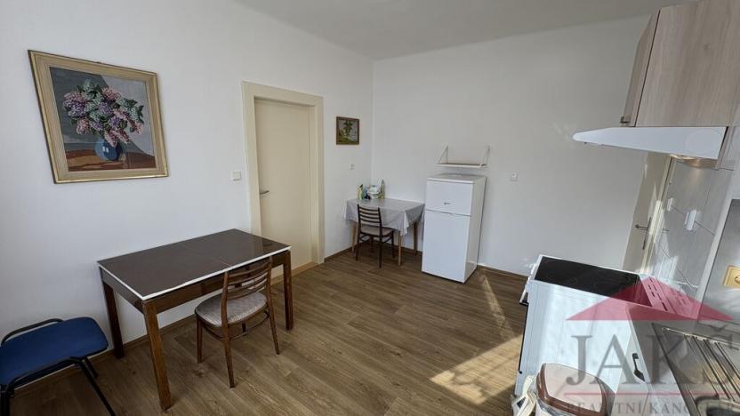 Pronájem bytu 3+1, Sušice - Sušice II, T. G. Masaryka, 75 m2