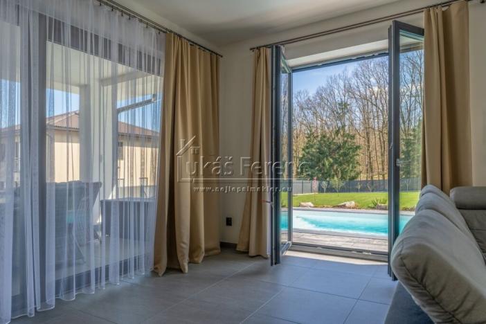 Prodej rodinného domu, Praha - Sobín, Valtická, 221 m2