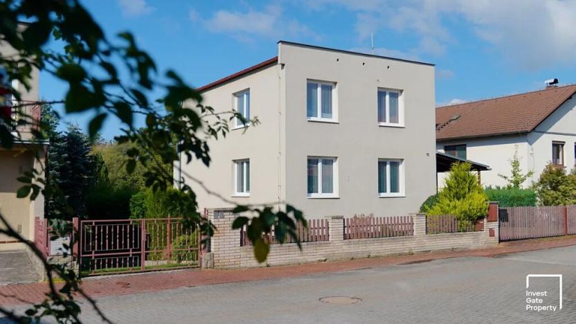 Prodej rodinného domu, Úsilné, 280 m2