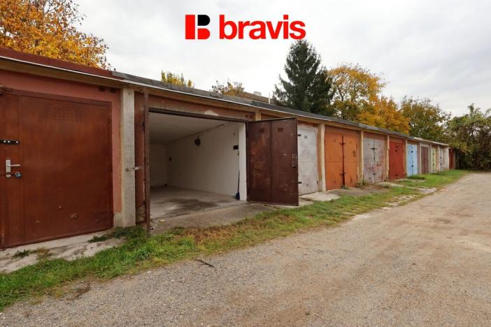 Pronájem garáže, Brno, Skopalíkova, 16 m2