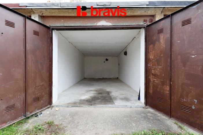 Pronájem garáže, Brno, Skopalíkova, 16 m2