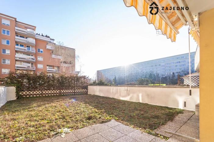 Pronájem bytu 2+kk, Brno, Majdalenky, 65 m2