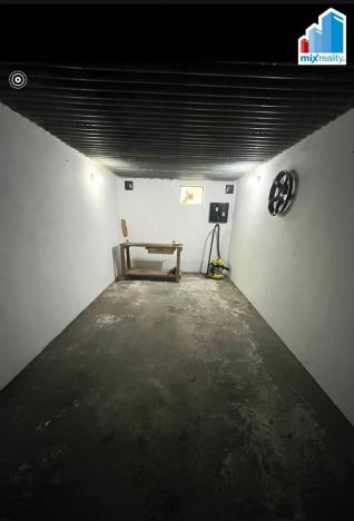 Prodej garáže, Plzeň - Jižní Předměstí, Karla Vokáče, 15 m2
