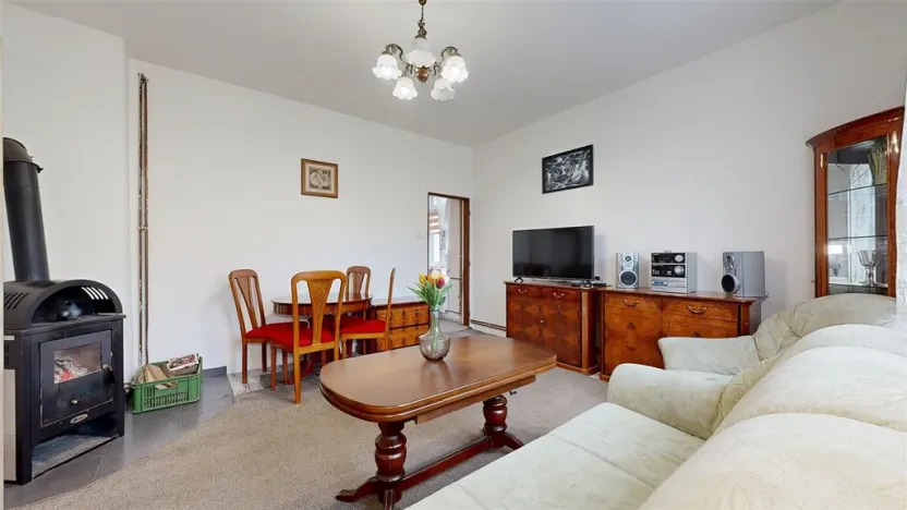 Prodej rodinného domu, Dobkovice, 250 m2