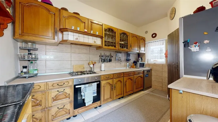 Prodej rodinného domu, Dobkovice, 250 m2