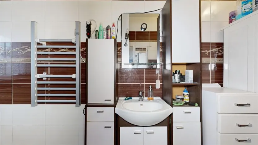 Prodej rodinného domu, Dobkovice, 250 m2