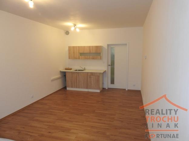 Pronájem bytu 1+kk, Hradec Králové, Jana Masaryka, 34 m2