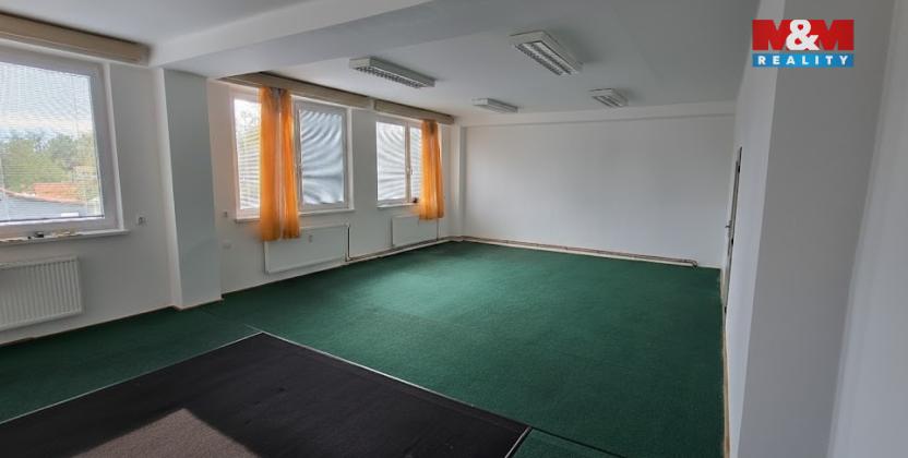 Pronájem kanceláře, Kestřany, 123 m2