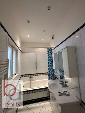 Pronájem bytu 2+1, České Budějovice, 62 m2