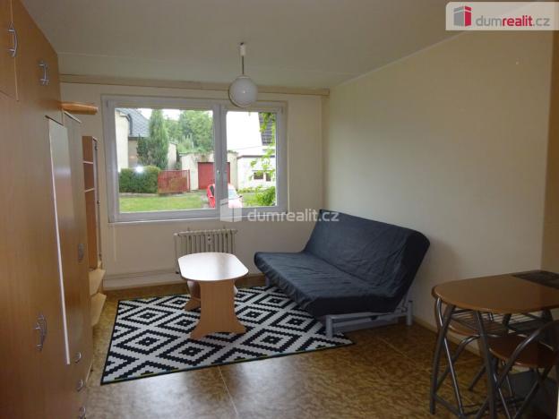 Pronájem bytu 1+kk, Praha - Hlubočepy, Voskovcova, 31 m2