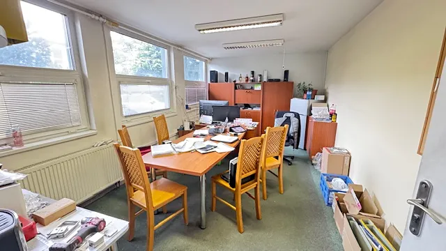 Pronájem výrobních prostor, Holešov, 677 m2