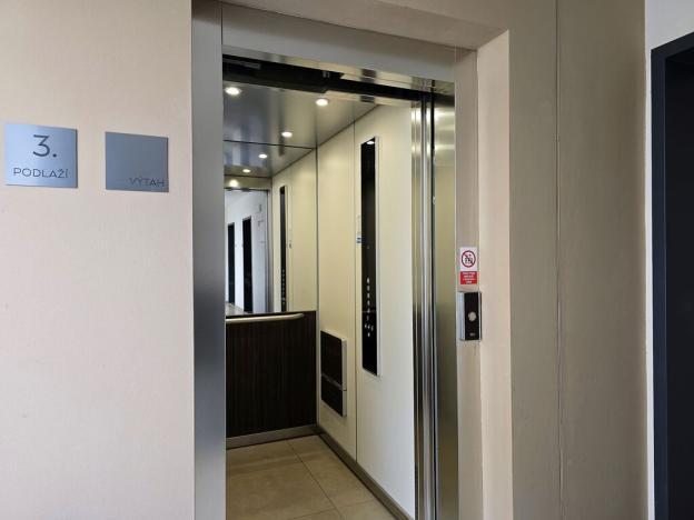 Pronájem bytu 1+kk, Plzeň, Pallova, 31 m2