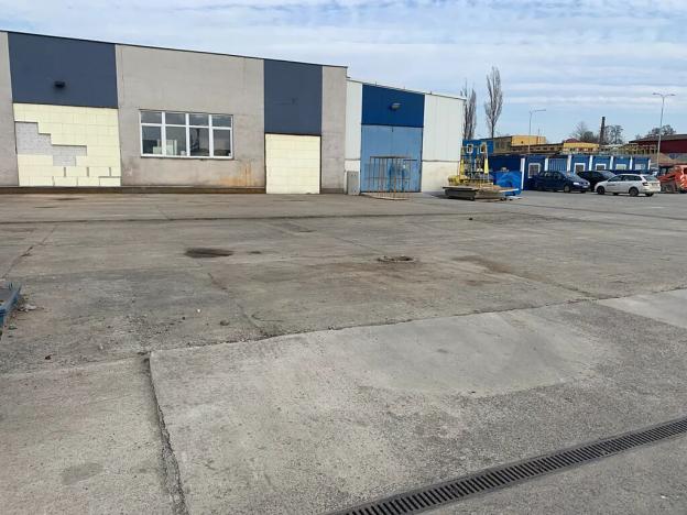 Pronájem komerčního pozemku, Praha - Černý Most, 500 m2