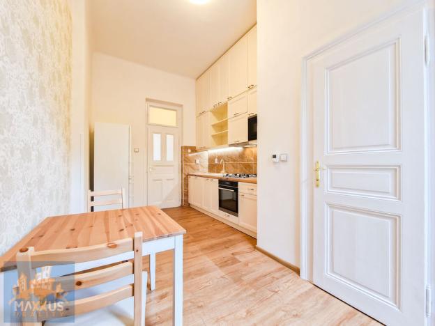 Pronájem bytu 1+1, Praha - Smíchov, Svornosti, 47 m2