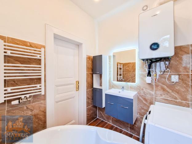 Pronájem bytu 1+1, Praha - Smíchov, Svornosti, 47 m2