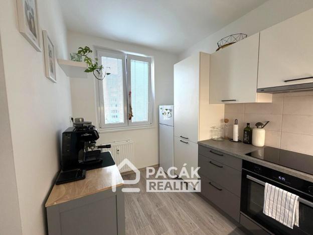 Pronájem bytu 2+1, Olomouc - Nová Ulice, tř. Svornosti, 45 m2