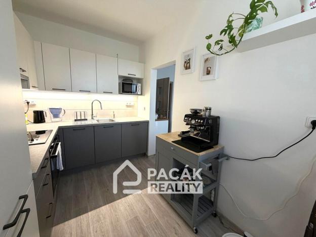 Pronájem bytu 2+1, Olomouc - Nová Ulice, tř. Svornosti, 45 m2